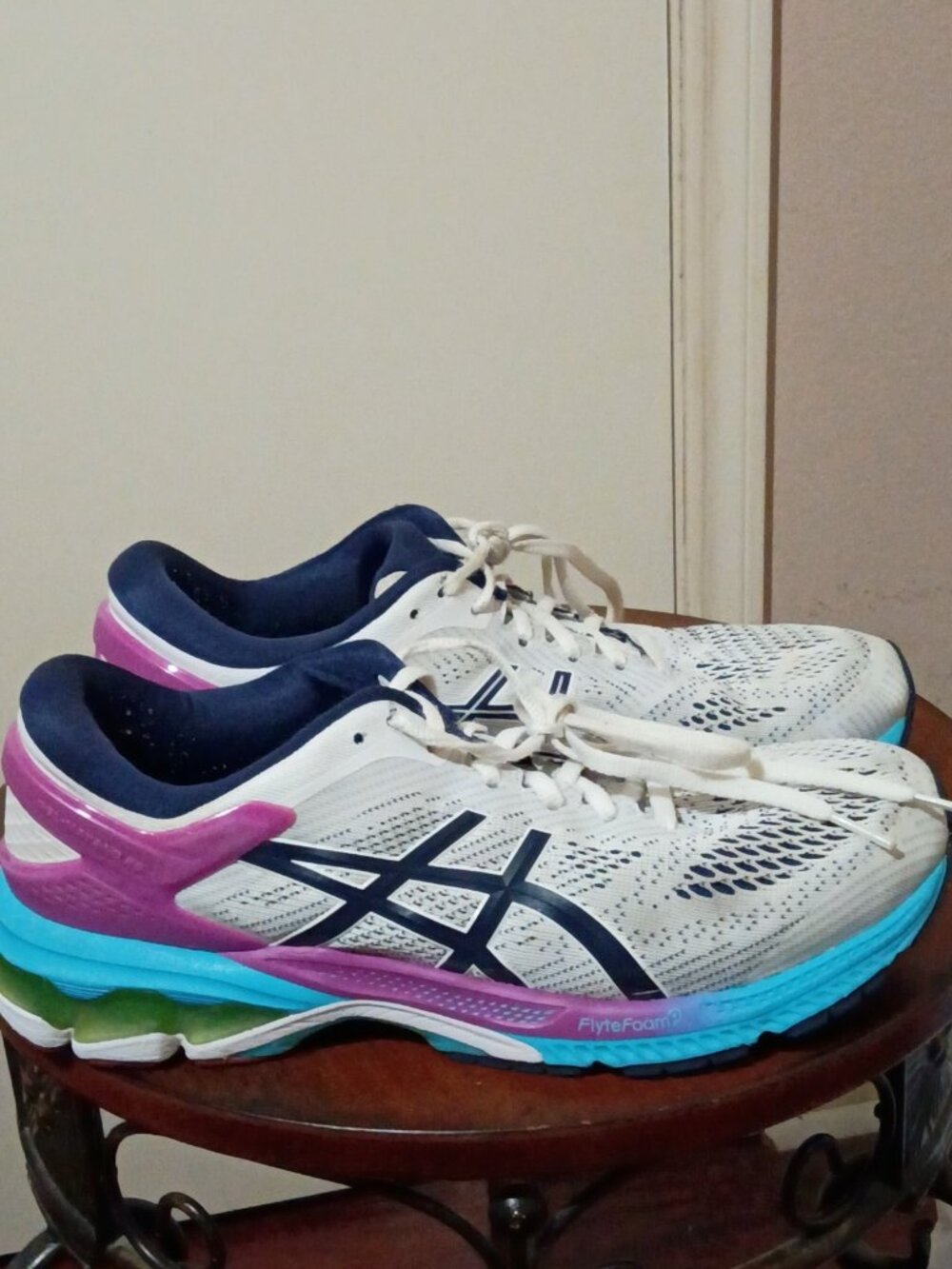 Asics Womens Gel Kayano 26 1012A457 White Running Shoes Sneakers Size 11